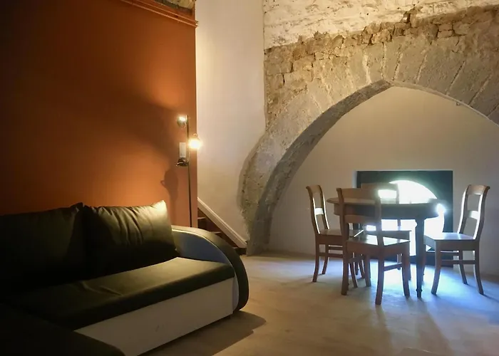 Chatelet De Barbencon